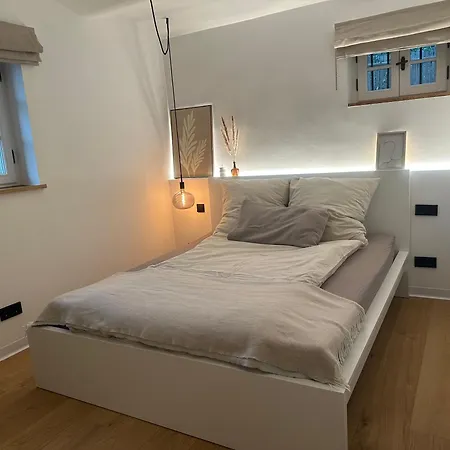 Garden Modernes Garden Nahe Stuttgart Terrasse Parkplatz Apartment *